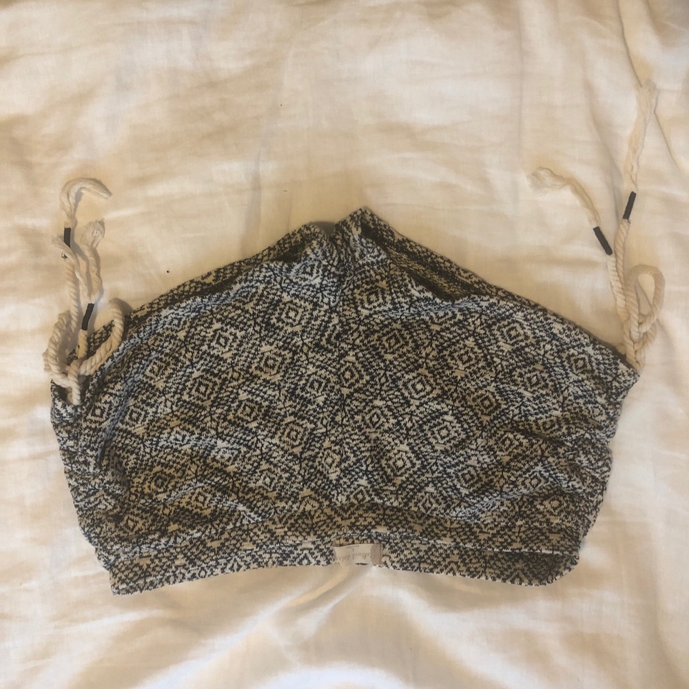 Altard state tie side shorts